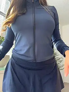 AmelieLaurent_'s Webcam Show