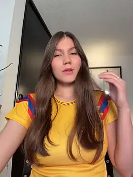 AmelieLaurent_ Pertunjukan Webcam