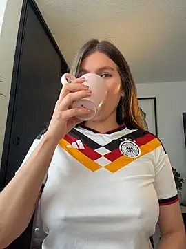 AmelieLaurent_ Webcamshow