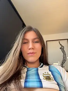 AmelieLaurent_'s Webcam Show
