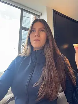 عرض كام AmelieLaurent_