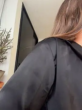 AmelieLaurent_'s Webcam Show