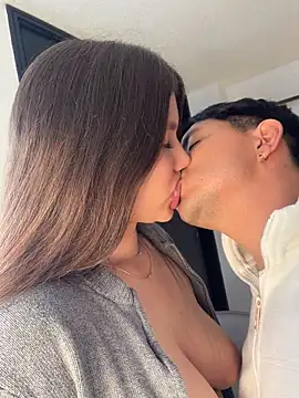 AmelieLaurent_ Show Webcam