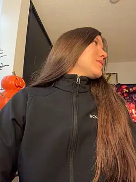 AmelieLaurent_'s Webcam Show