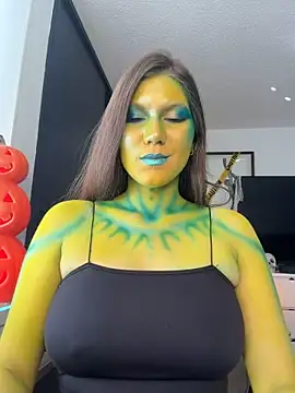 הופעת וובקאם של AmelieLaurent_