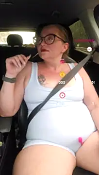 funluvinmama Show in webcam