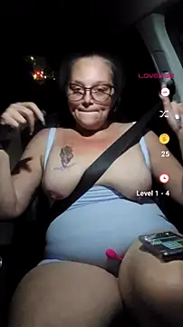 funluvinmama's Webcam Show