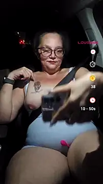 funluvinmama's Webcam Show