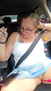 funluvinmama – webcam-show