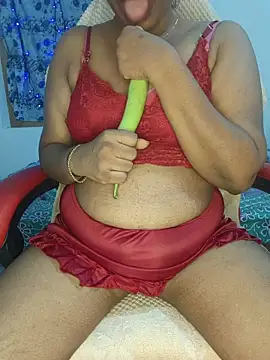 عرض كام Malluivaniya