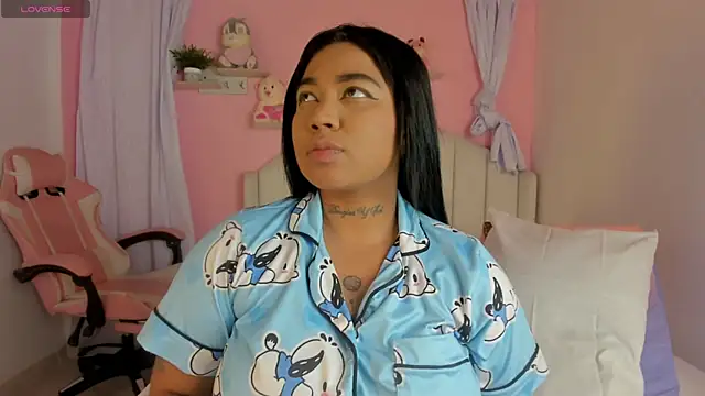 Chat +18 de Emily_restrepo ao vivo