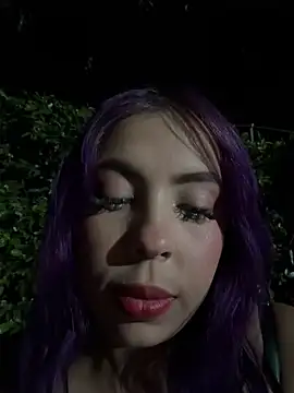 Cuteprincess21's Webcam Show