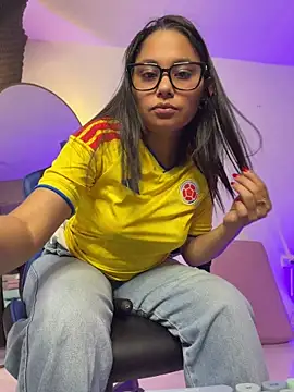 Cuteprincess21's Webcam Show