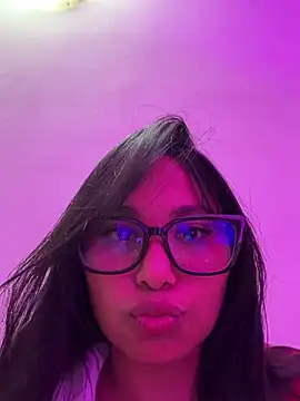 Show de Cuteprincess21 na webcam