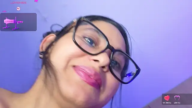 Cuteprincess21 Show in webcam