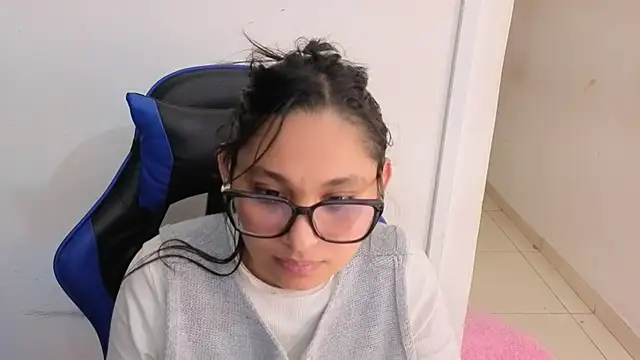 Show de Cuteprincess21 na webcam