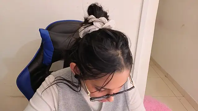 Cuteprincess21's Webcam Show