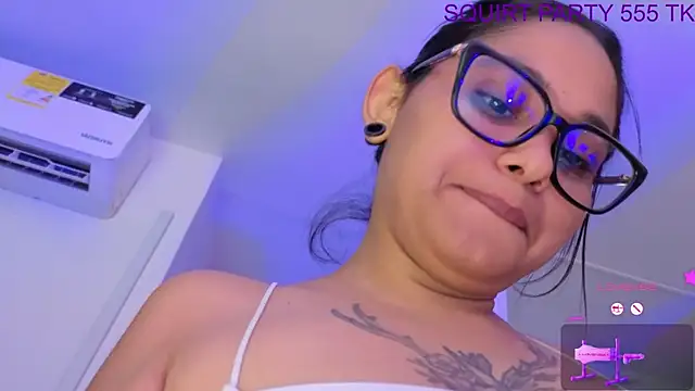 Cuteprincess21 Show in webcam