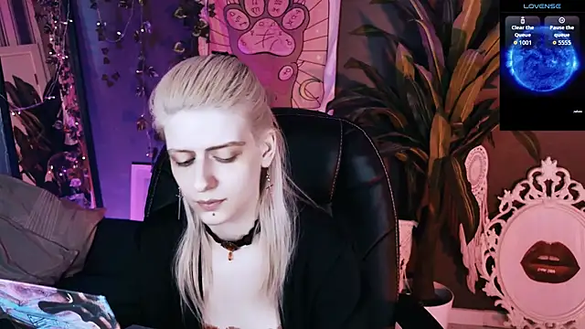 Chatroom XXX en direct de Noah_ElmerX