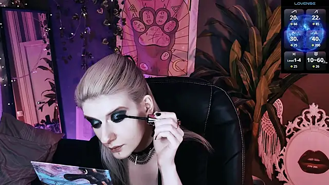Noah_ElmerX Chat XXX in diretta