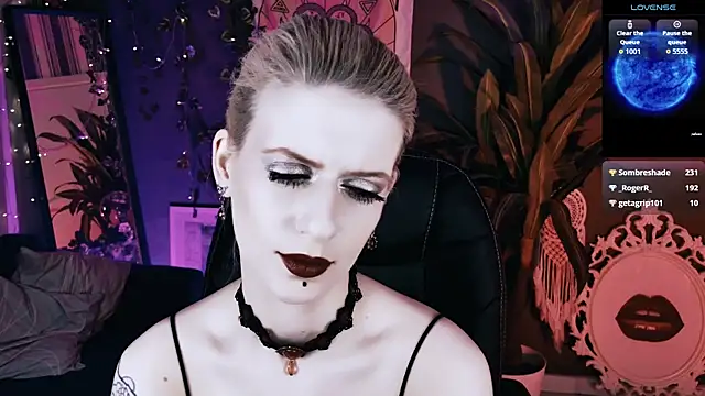 Noah_ElmerX's Live XXX Chat