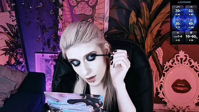 Noah_ElmerX Chat XXX in diretta