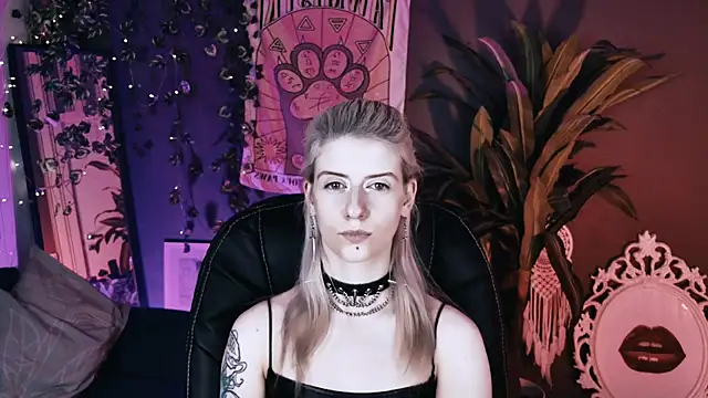 Noah_ElmerX élő XXX-chatje