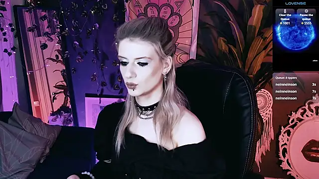 Chatroom XXX en direct de Noah_ElmerX