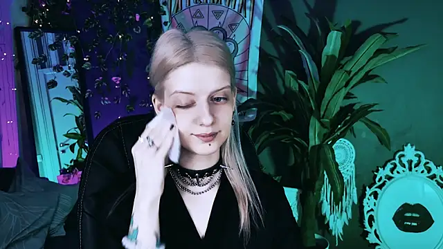 Noah_ElmerX: онлайн-секс-чат