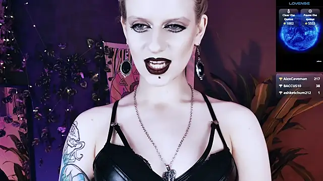 Noah_ElmerX élő XXX-chatje