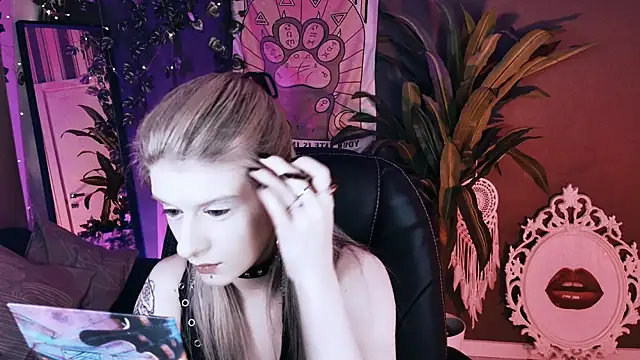 Онлайн чат XXX Noah_ElmerX