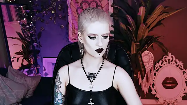 Živý XXX chat Noah_ElmerX