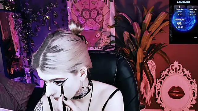 Noah_ElmerX's Live XXX Chat