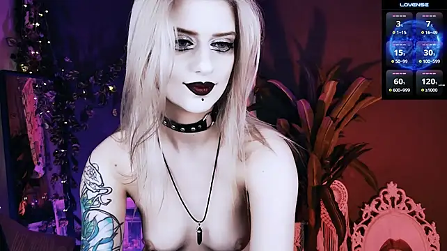 Noah_ElmerX Chat XXX in diretta