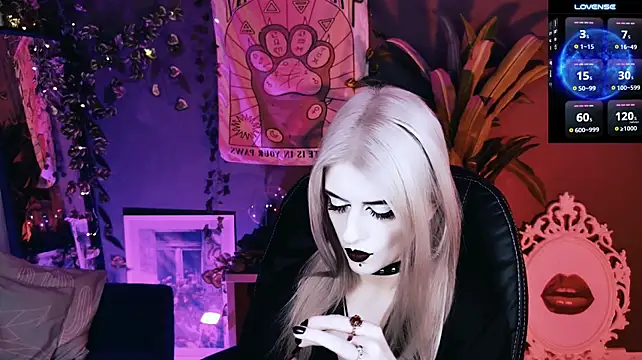 Noah_ElmerX Chat XXX in diretta