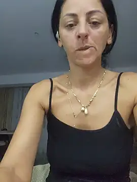 Онлайн чат XXX bruneta_sexy23