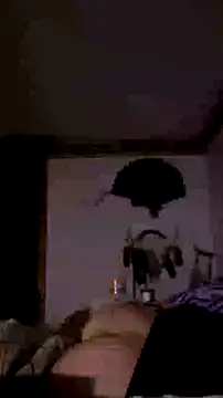 Cushington webkamerás műsora