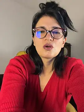 צ'אט XXX בשידור חי של adriana71