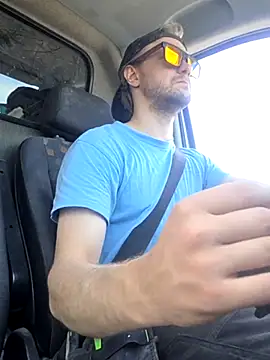 BobTheBuilderr Show in webcam