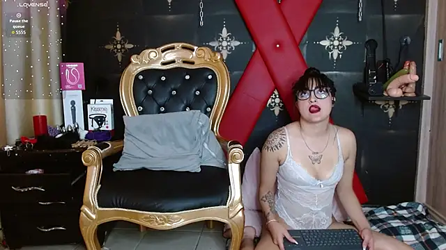 Show de jolie_colette na webcam