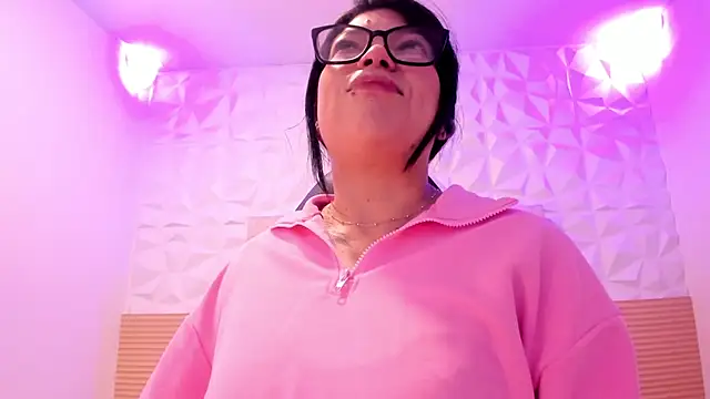 Živý XXX chat PauletteJ