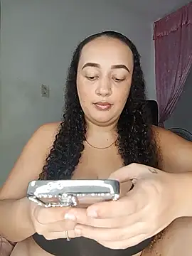 Miss-boobs Chat XXX in diretta