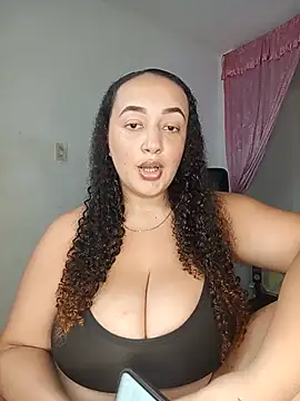 Miss-boobs: вебкам-шоу