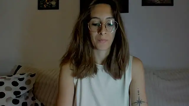 Chat XXX en directo de DesireMore90