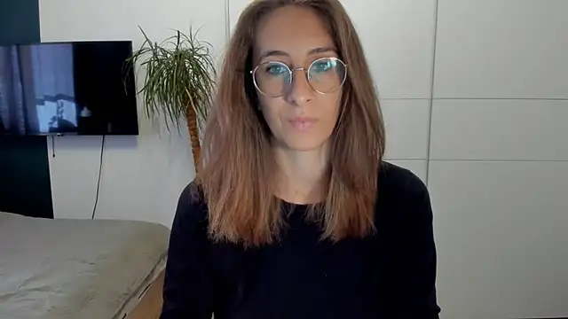 DesireMore90 – Kamerová šou