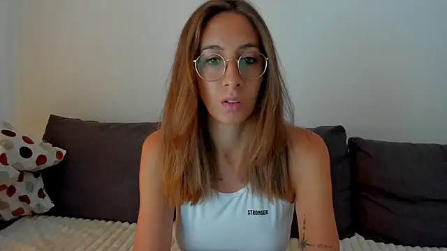 Chat +18 de DesireMore90 ao vivo