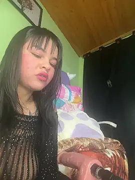 KattalellaGomez Chat XXX live