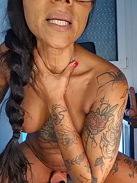 Show de AllanaSquirt na webcam