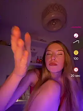 VeraSerephina Webcam Show