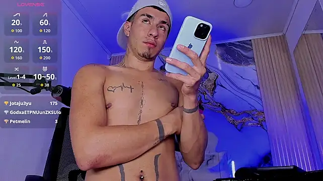عرض كام IanValencia_